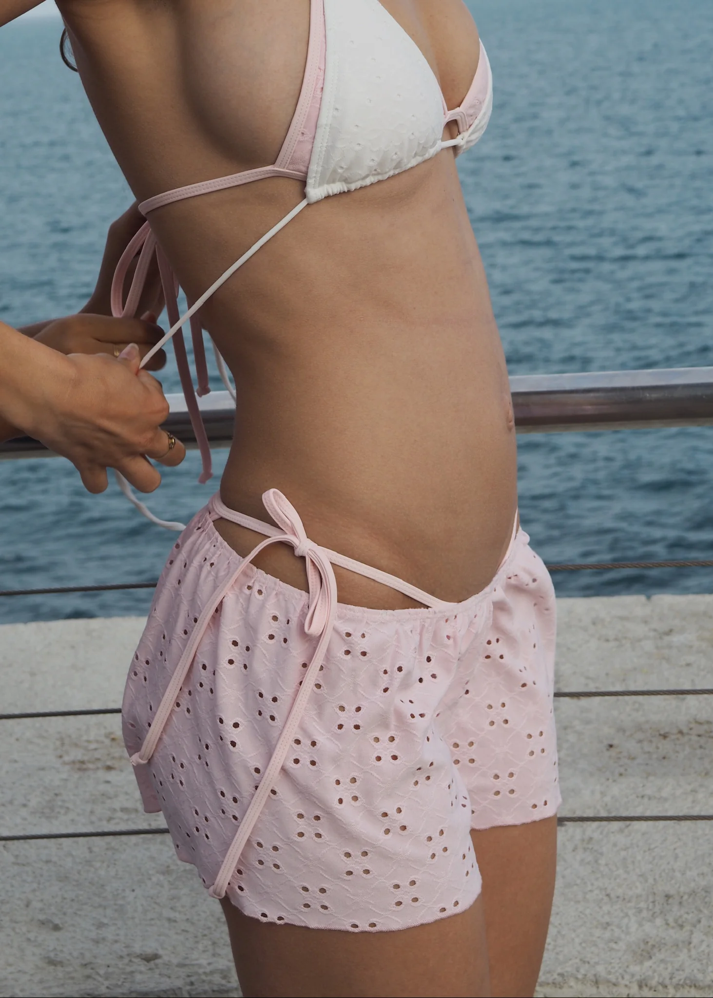 PINK EYELET - SHORTS - Image 5